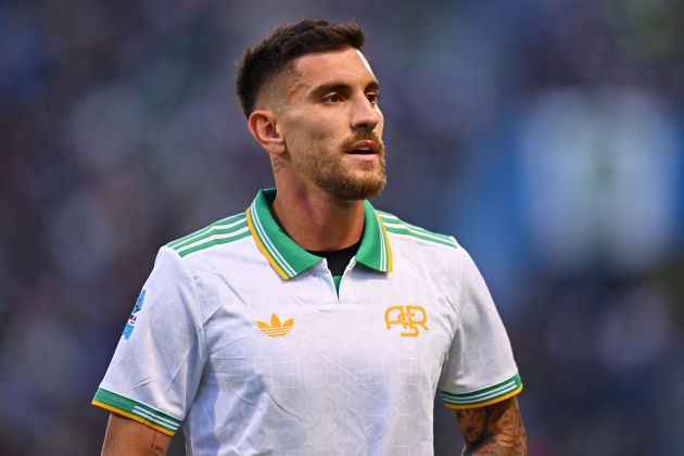 Lorenzo Pellegrini in action for Roma
