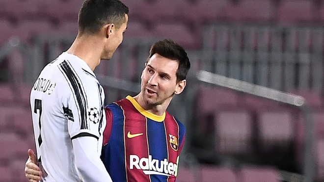 Cristiano Ronaldo & Lionel Messi sharing the pitch at Camp Nou