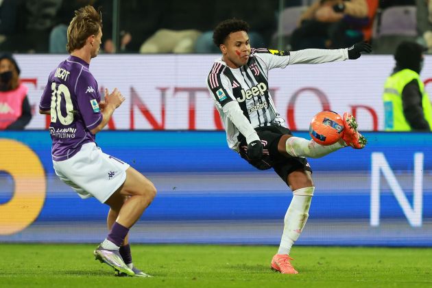 Weston McKennie in action against Fiorentina