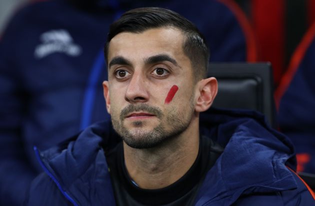 Mattia Perin lookin on