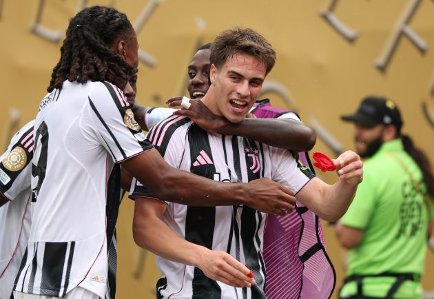 Kenan Yildiz embraced by his Juventus teammates
